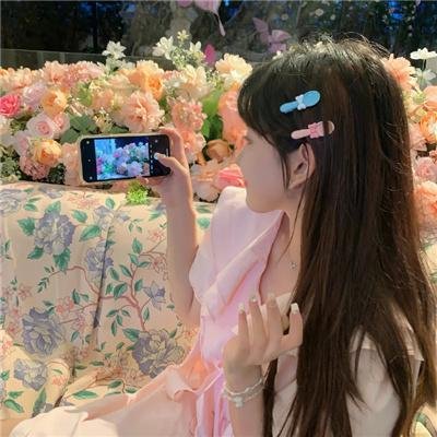 唇彩间谍